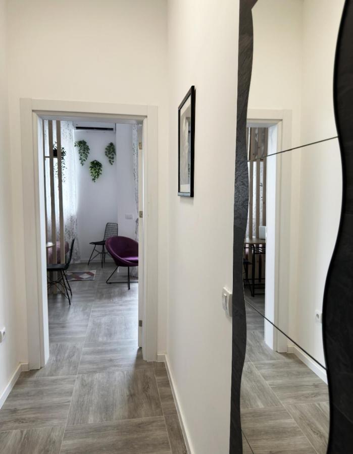 Studio Apartment, 5 Minutes To The Beach Bar Extérieur photo