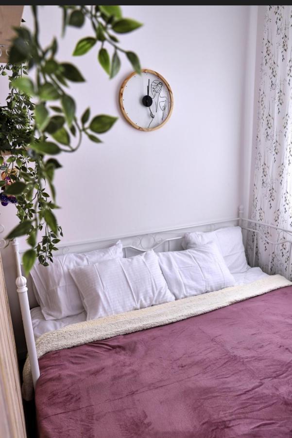 Studio Apartment, 5 Minutes To The Beach Bar Extérieur photo